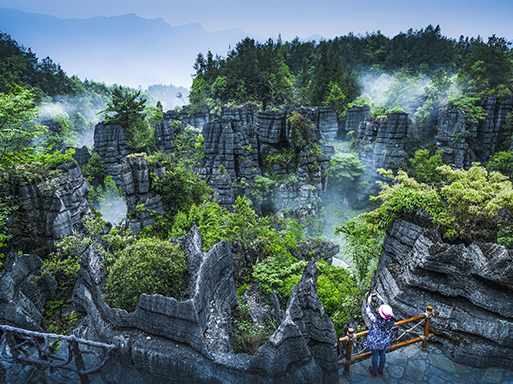 县宝通旅游开发有限公司